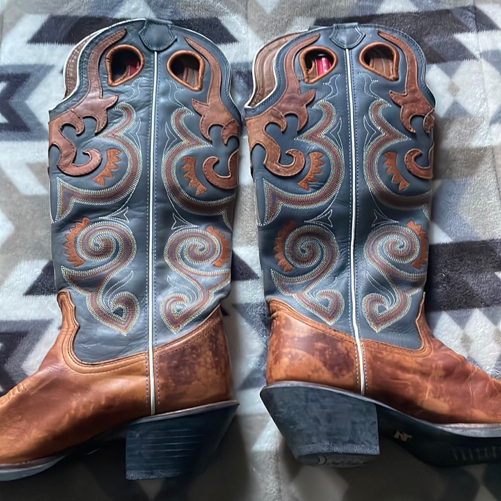 Tony lama women’s boots